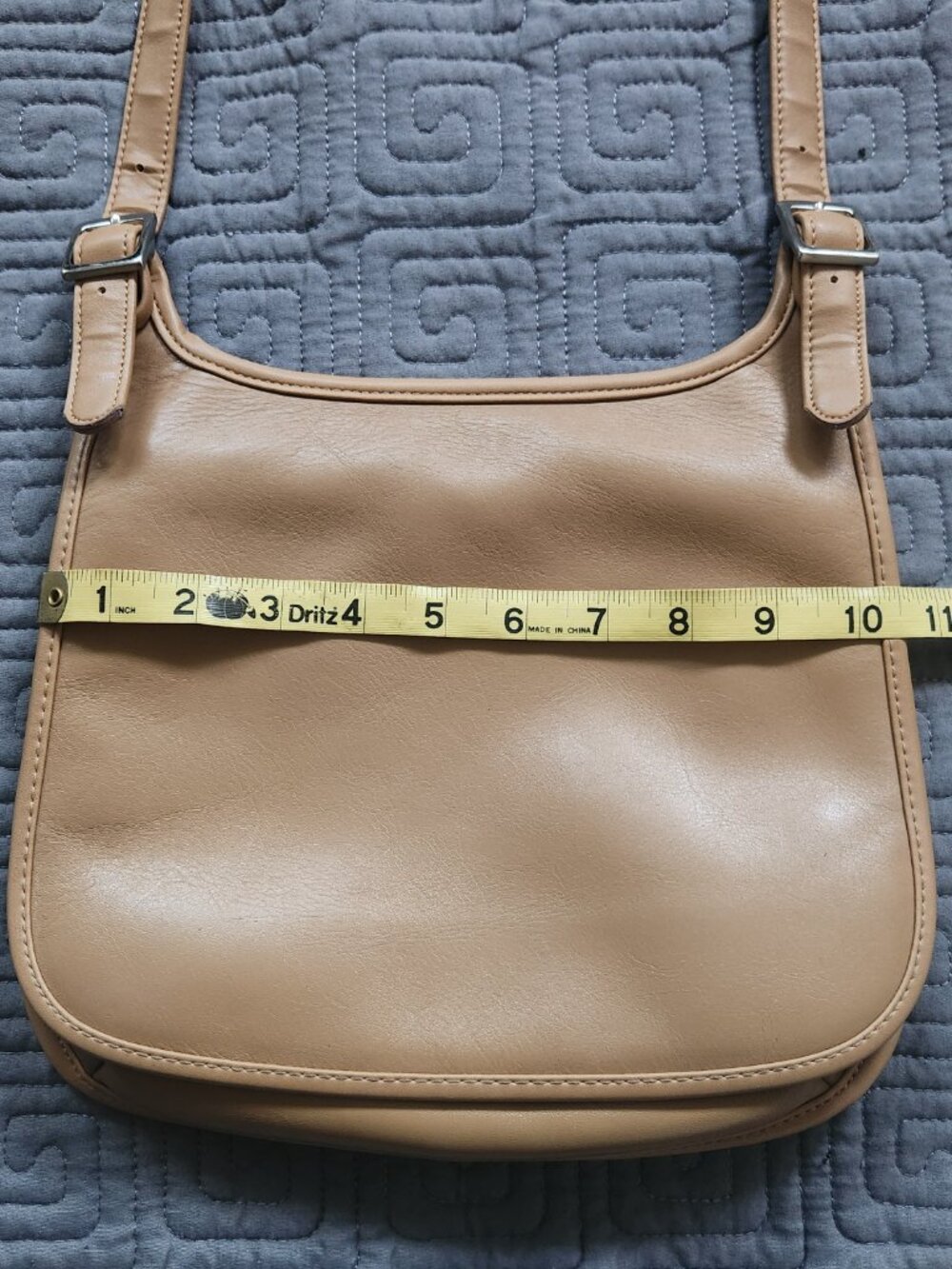Giani Bernini Leather Saddle Bag - Picture 9 of 11